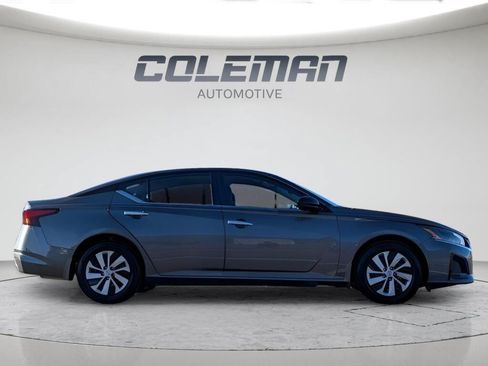 Certified 2025 Nissan Altima 2.5 S FWD image 4