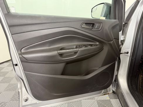 Used 2018 Ford Escape S image 22