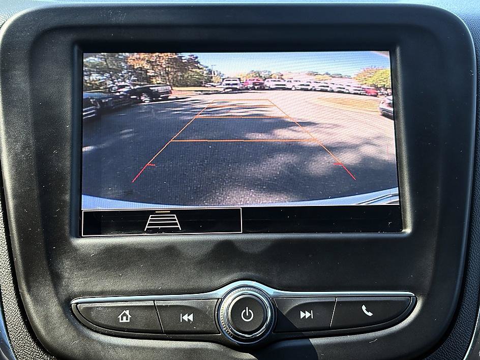 Certified 2024 Chevrolet Equinox LS w/ Driver Confidence II Package FWD image 21
