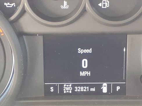 Used 2021 Chevrolet Silverado 1500 Custom image 31