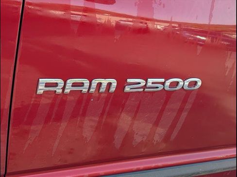 Used 2006 Dodge Ram 2500 Truck SLT image 6