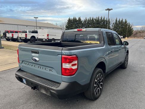 Used 2023 Ford Maverick Lariat image 3
