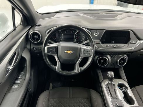 Used 2019 Chevrolet Blazer LT image 11
