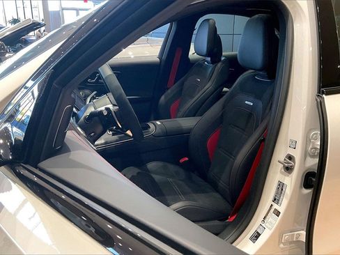 New 2026 Mercedes-Benz E 53 AMG e 4MATIC Sedan image 9
