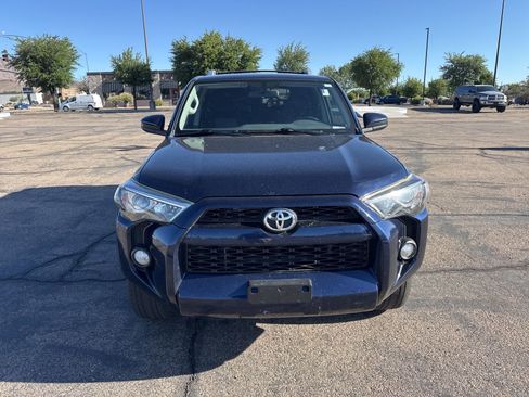 Used 2017 Toyota 4Runner SR5 image 8