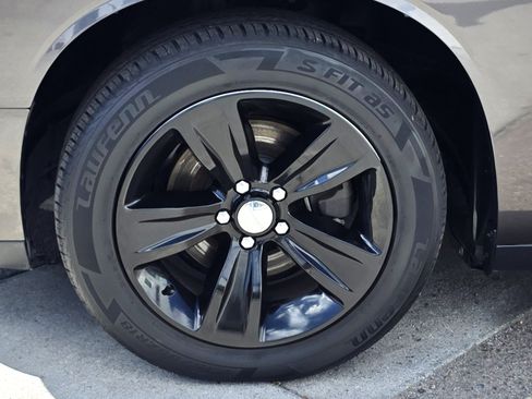 Certified 2020 Dodge Challenger SXT RWD image 9