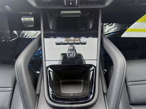 New 2025 Porsche Cayenne S image 17