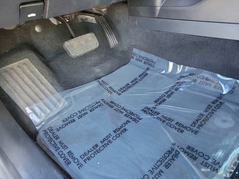 Used 2022 Ford Ranger Lariat w/ Equipment Group 501A High image 16