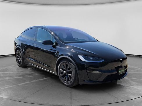 Used 2024 Tesla Model X AWD/4WD image 4