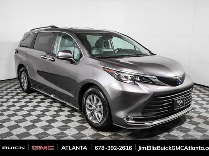 Used 2024 Toyota Sienna XLE
