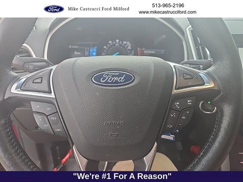 Used 2019 Ford Edge SEL w/ Equipment Group 201A image 8