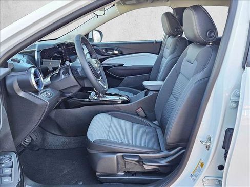 New 2026 Chevrolet Trax LT w/ LT Convenience Package image 14