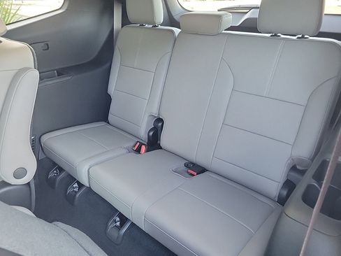 New 2026 GMC Acadia Elevation w/ Elevation Premium Package image 11