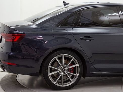 Used 2018 Audi A4 2.0T Premium Plus w/ Premium Plus Package image 16