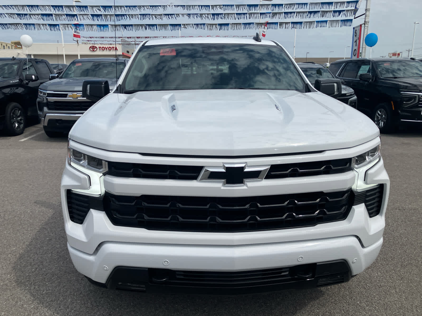 New 2026 Chevrolet Silverado 1500 RST w/ RST All Star Premium Package AWD/4WD image 2