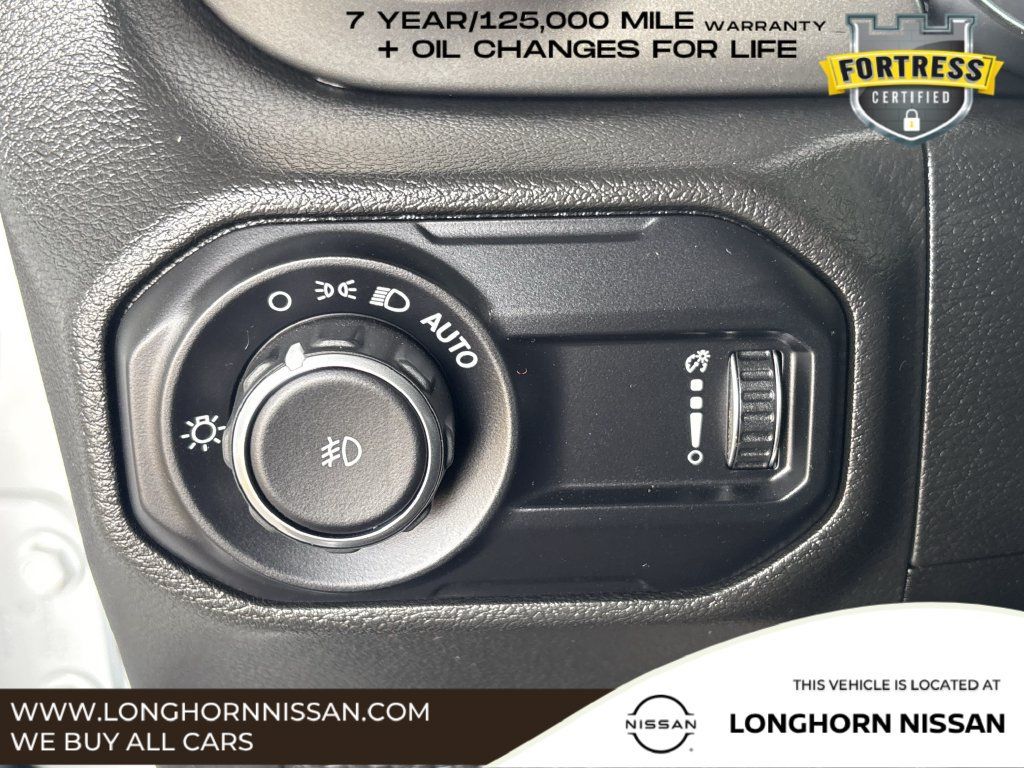 Used 2023 Jeep Wrangler Unlimited Sahara AWD/4WD image 23