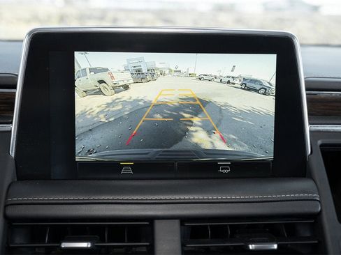 Used 2023 Chevrolet Tahoe Premier image 33