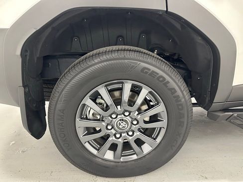 Used 2025 Toyota Land Cruiser 1958 image 64