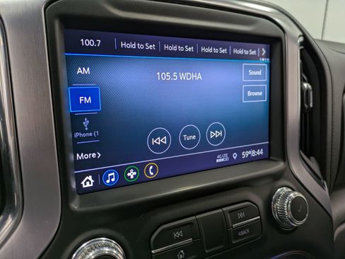 Used 2022 GMC Sierra 1500 Elevation image 11