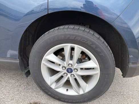 Used 2017 Ford Edge SEL w/ Equipment Group 201A AWD/4WD image 6