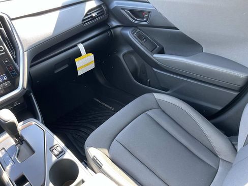 Used 2025 Subaru Crosstrek 2.0i Premium image 13