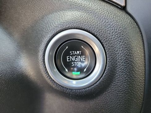 Certified 2021 GMC Sierra 1500 AT4 w/ Technology Package AWD/4WD image 17