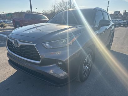 Certified 2024 Toyota Highlander XLE