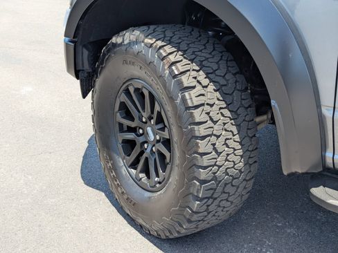 Certified 2025 Ford F150 Raptor AWD/4WD image 38