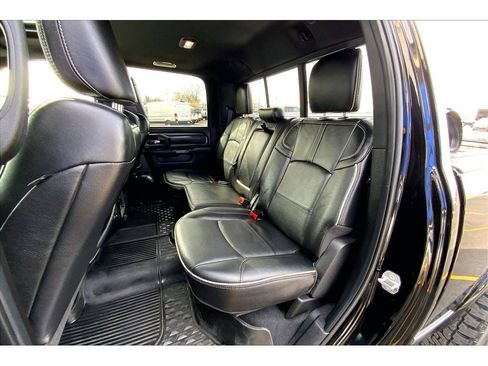 Used 2023 RAM 2500 Limited image 28