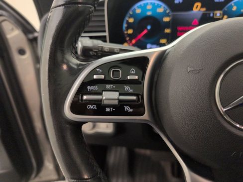 Used 2020 Mercedes-Benz GLE 350 4MATIC w/ Premium Package image 43