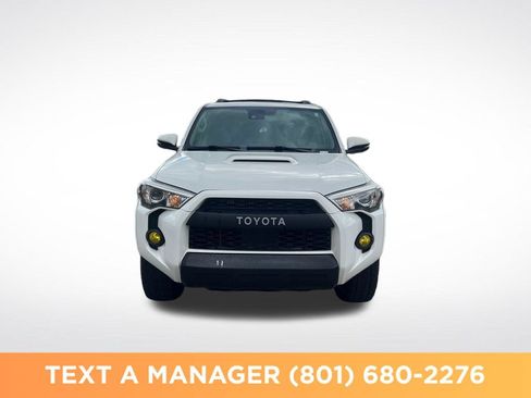Used 2020 Toyota 4Runner TRD Off-Road Premium w/ Moonroof Package AWD/4WD image 8