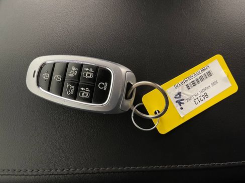 Used 2025 Hyundai Palisade Calligraphy AWD/4WD image 24