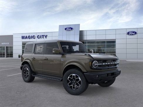 New 2025 Ford Bronco Outer Banks image 7