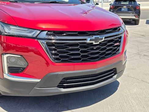 Certified 2023 Chevrolet Traverse RS FWD image 8