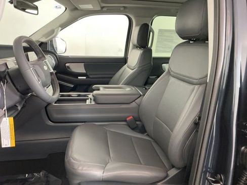 New 2025 Ford Expedition Max Active image 15