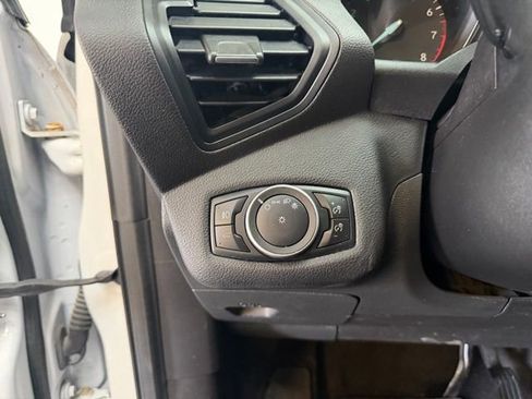 Used 2019 Ford Escape SEL AWD/4WD image 15