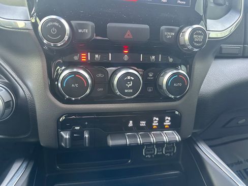 Used 2022 RAM 1500 Laramie image 15
