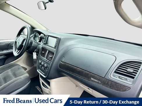 Used 2017 Dodge Grand Caravan SE w/ Power Window Group FWD image 34