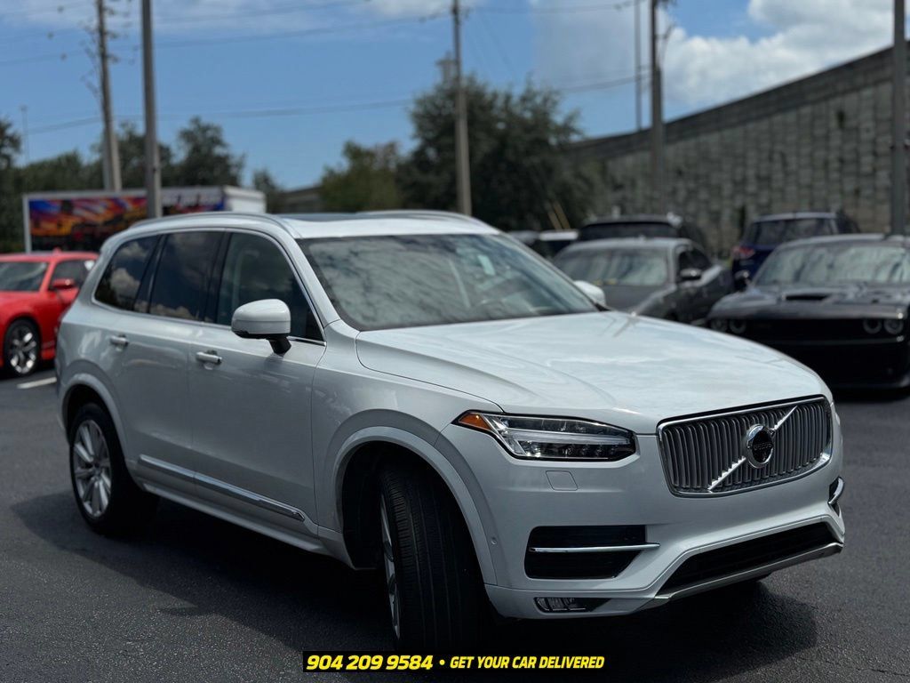 Used 2016 Volvo XC90 T6 Inscription w/ Vision Package AWD/4WD image 10