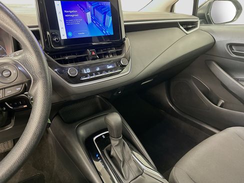 Used 2023 Toyota Corolla LE FWD image 26