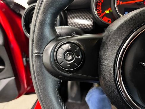 Used 2018 MINI Cooper S FWD image 25