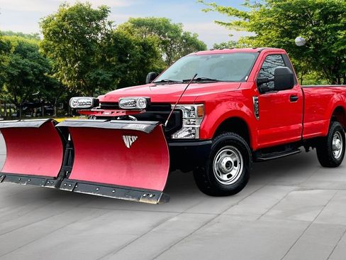 Used 2021 Ford F350 XL w/ Power Equipment Group image 11