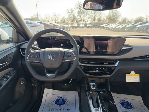 New 2026 Buick Envista Avenir image 14