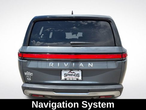 Used 2024 Rivian R1S Adventure AWD/4WD image 5