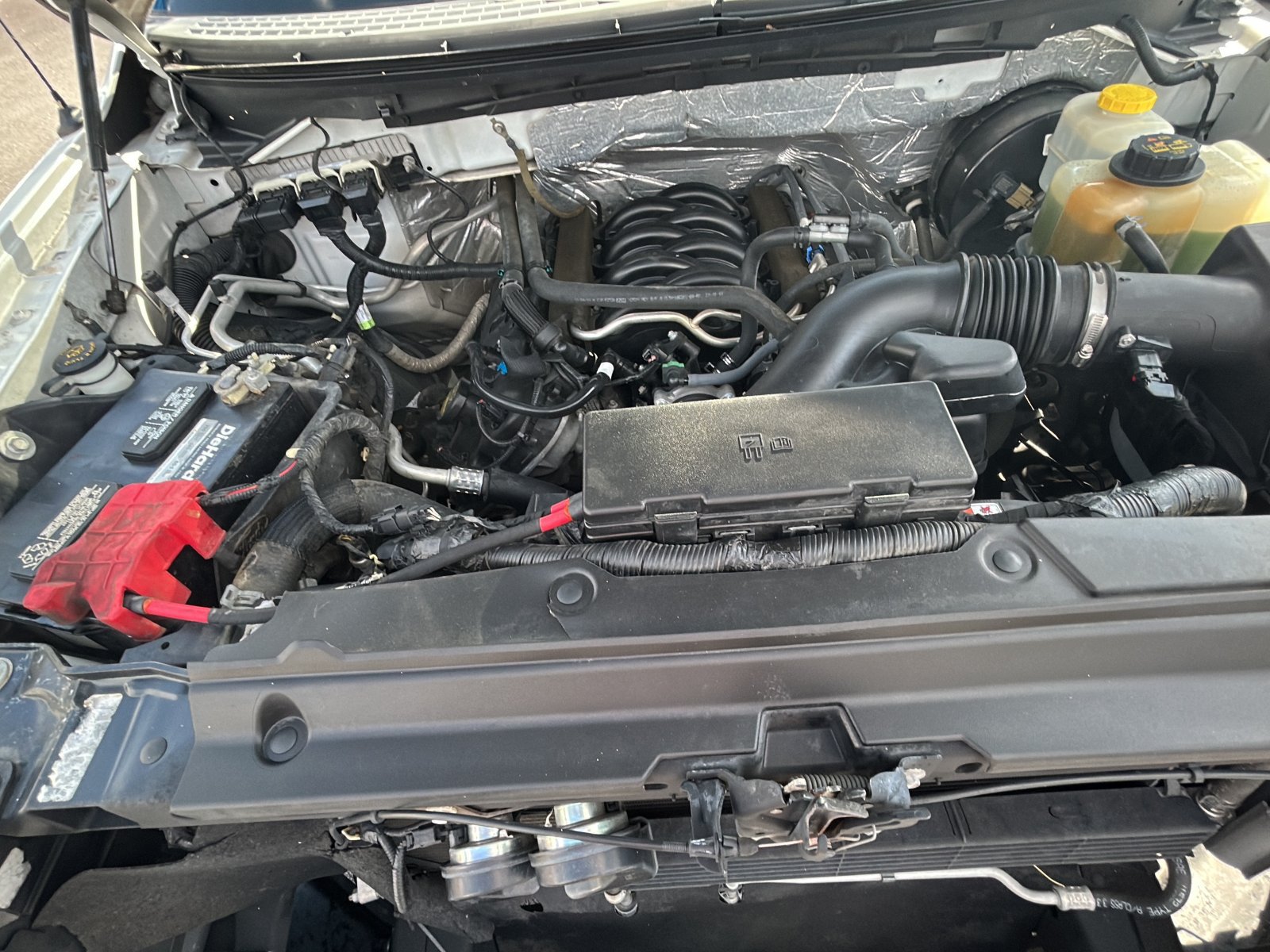 Used 2014 Ford F150 Lariat w/ Equipment Group 501A Mid RWD image 11