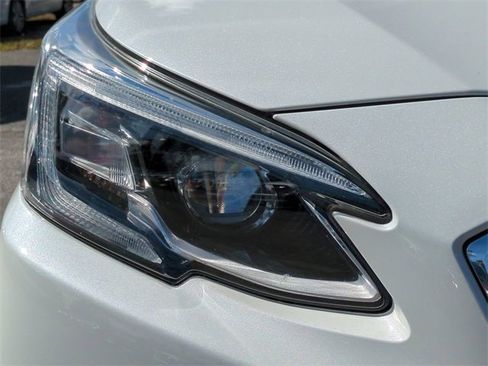 Used 2020 Subaru Outback Limited image 10