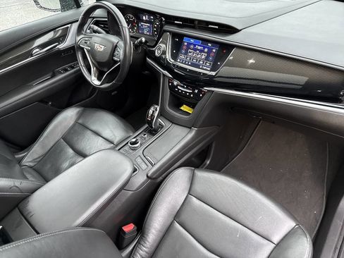 Used 2020 Cadillac XT6 Sport image 19