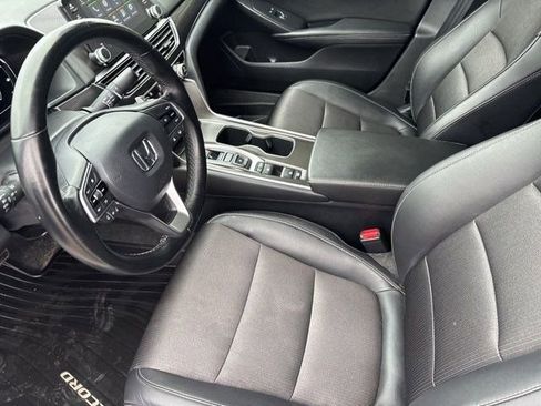 Used 2022 Honda Accord Sport image 11