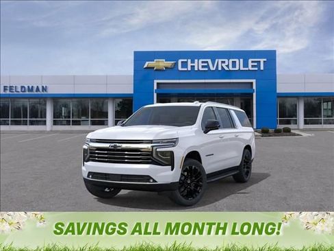 New 2026 Chevrolet Suburban LT w/ Comfort Package image 8