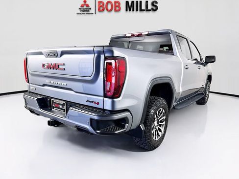 Used 2021 GMC Sierra 1500 AT4 w/ AT4 Value Package AWD/4WD image 7